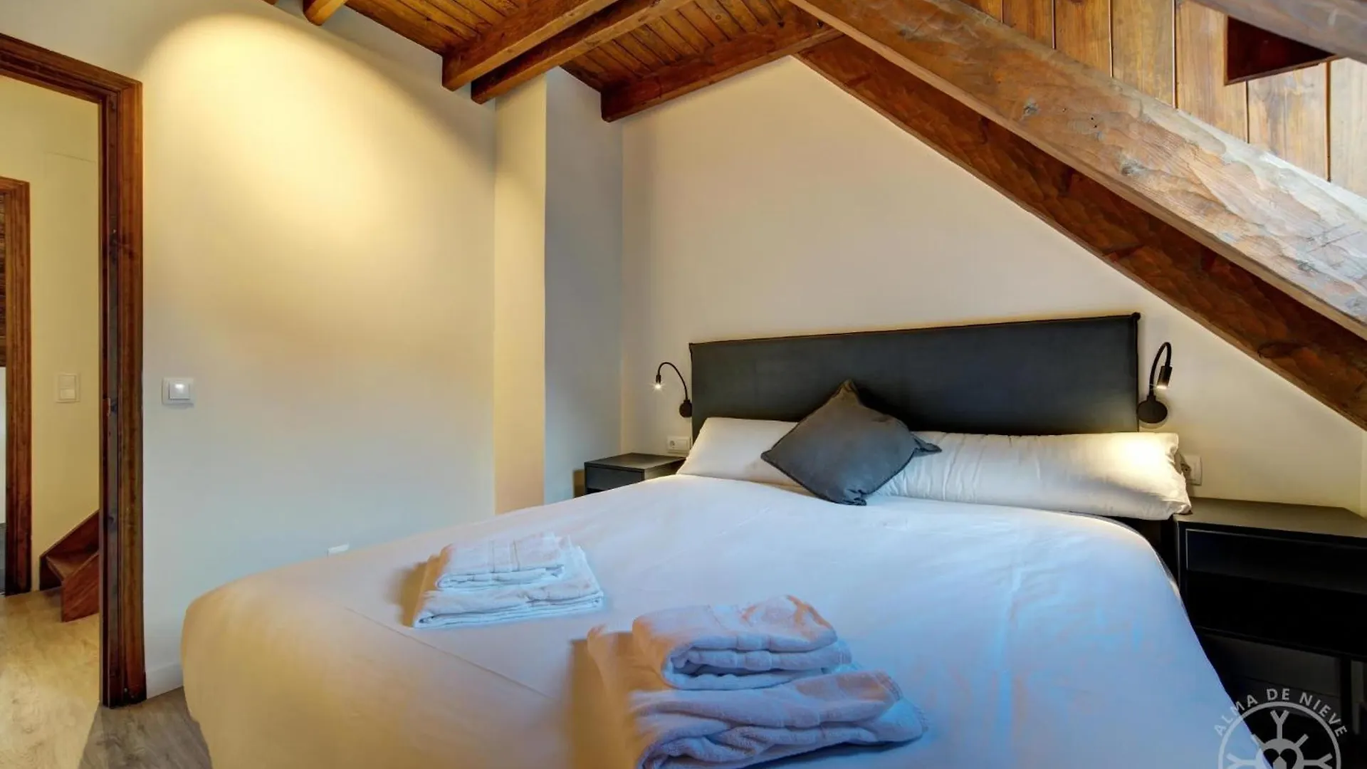 Casa Eth Garret En Salardu Villa
